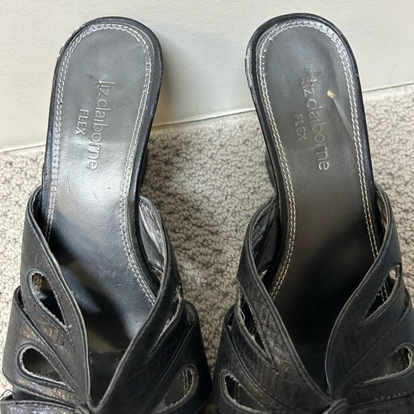 2/$20❤️- SHOES | Women’s Liz Claiborne flex size 7.5 - Picture 4 of 6